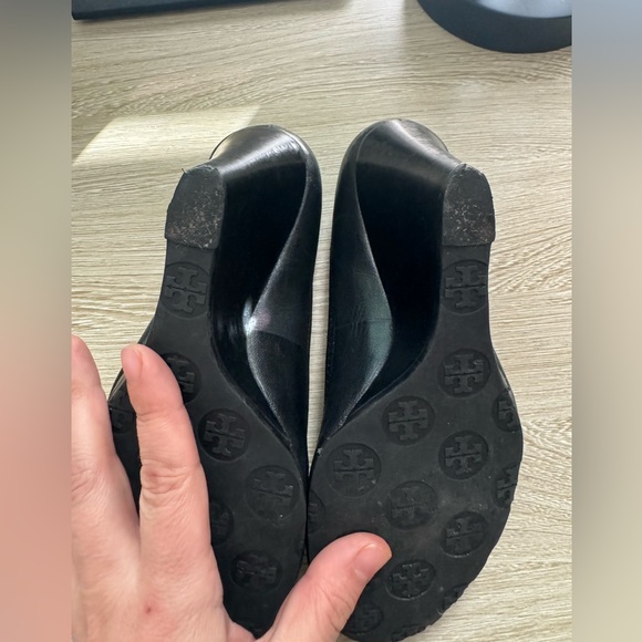 Tory Burch Sophie wedge heels sz 6 - Picture 5 of 6